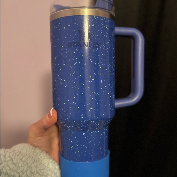 Used good condition Stanley Blue Speckled Travel Mug w accessories. - Picture 9 of 10